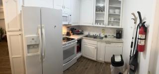 3 Bedrooms Florida Sunshine - 5