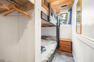 Margaritaville - Big Space with Lots of fun and Hot Tub 38R - 8