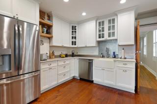 Cool Home in Annapolis Historic District Downtown - 3