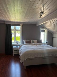The Yellow Lodge Den Gule Villaen - Sogndal - 3