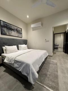 2 bedroom Skypark one Gulberg greens Islamabad - Islamabad - 5