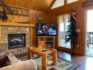 Cuddle Up - Sevierville - 5