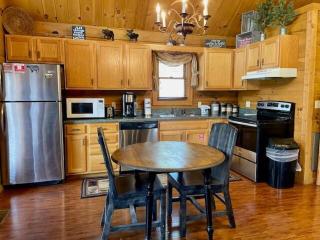 Cuddle Up - Sevierville - 3