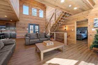 The Phoenix - Sevierville - 7