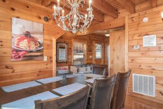 Sweet Slice of Heaven - Sevierville - 5