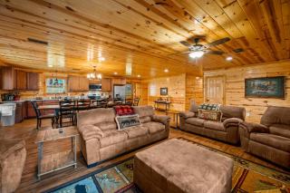 Smoky Cove Dream - Pigeon Forge - 0