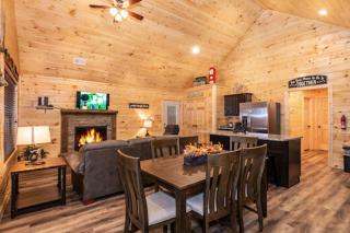 Blue Smoke View - Pigeon Forge - 8