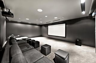 Oakley Square 1BR Apartment with maid's room - 6