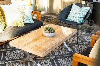 Pershing Ave Desert Home - 9