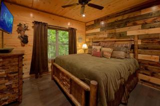 Adventure Lodge - Pigeon Forge - 3