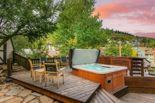 Hillside Overlook by AvantStay Quiet Mountain Getaway w Incredible Views - Park City - 0