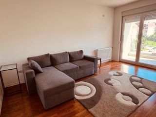 Sunline Comfort Apartment - Royal Mall Area - 7