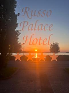 Hotel Russo Palace - 1