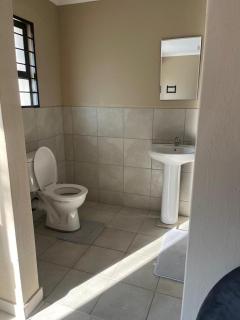 Lesari Stay - Centurion - 3