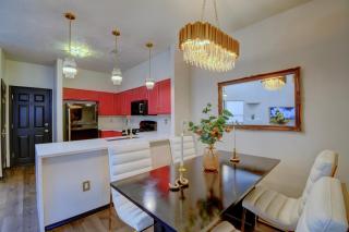 Sleeps 11 Mountain Views Fully Renovated - 9