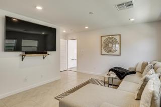 5 Mi to Vegas Strip Family Townhome Near Parks! - Las Vegas - 6