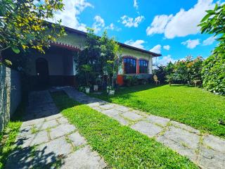Casa confortável com estacionamento interno - 0