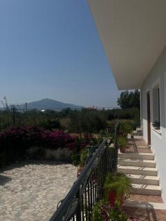 Holiday House - 2
