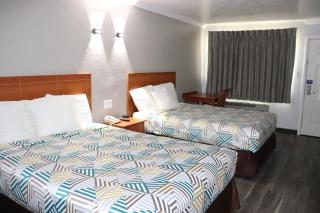 Motel 6-Alvin, TX - 2