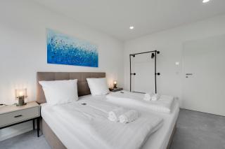 Apartment 150QM 8 Personen Neuss, Düsseldorf mit Terrasse, Parkplatz, Küche - 0