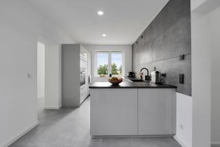 Apartment 150QM 8 Personen Neuss, Düsseldorf mit Terrasse, Parkplatz, Küche - Neuss - 4