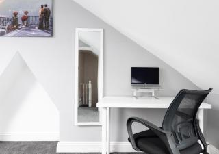Gorgeous 2-Bed Located in Quiet Area with Nearby Stations - Brighton & Hove - 1