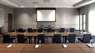 Courtyard by Marriott Madison - Madison - 5