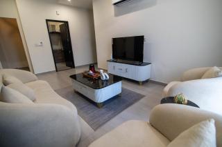 Urban Nest 2 BHK SkyPark One Gulberg Islamabad - 3