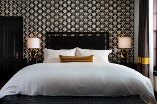 Emigrant Boutique Hotel - 5
