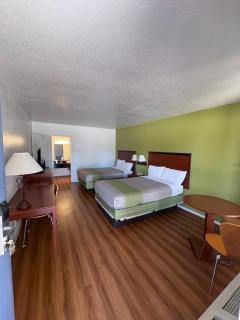 Econo Lodge - Sonora - 3