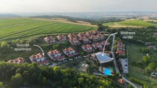 Sunrise Apartman Dunaszentmiklós - Dunaszentmiklós - 9