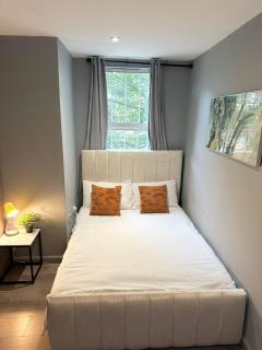 Drummond Apartments - Moffat - 4