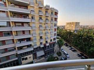 DURRES SEA SIDE Big Family Apartament - Durrës - 0
