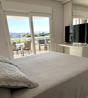 4 bedroom apartment in Jurere Internacional - 4