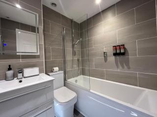 Home in Hertfordshire - Stevenage - 4