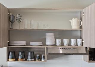 Charming Studio & Backup Power - 9