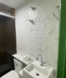 Lindo Estúdio perto Cong,Minist, Aerop e QG (110A) - 5