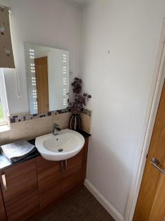 Spacious family home in Lichfield - Lichfield - 9
