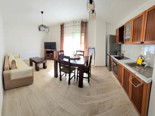 Frendly Beach Apartament - Golem - 1