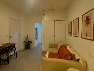 STUDIO em frente à PRAIA DE COPACABANA - Rio de Janeiro - 1