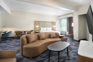 Fairfield by Marriott Inn & Suites Durham - 8