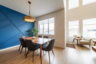 Nordic Retreat near West Edmonton Mall with Hot Tub & Lounges - 6