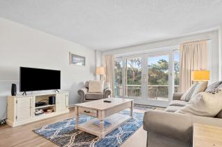 Beachwalk 103 - 7