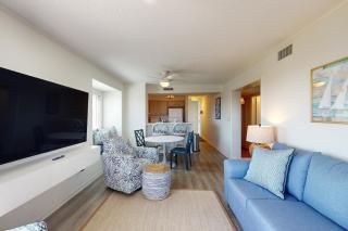 Island Beach & Racquet Club A205 - 7