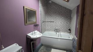Harrogate Central Victorian through terrace 2brd - 5