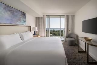 The Ritz-Carlton Residences, Waikiki Beach Hotel - 5