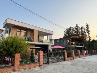 Hotel Edelweiss - 0