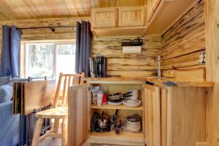 Day Trip to Glacier NP Nature-Packed Cabin! - 3