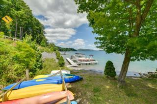 Hatchs Landing Lake Ostego Home - 9