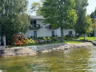 Double Bed suite in Heart of Lake City - Lake City - 8